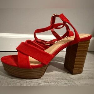 Lulus high heels strappy sandals size 7